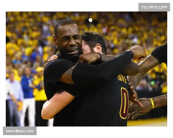 震撼瞬间：NBA赛场上那些改变比赛走向的关键时刻与经典对决