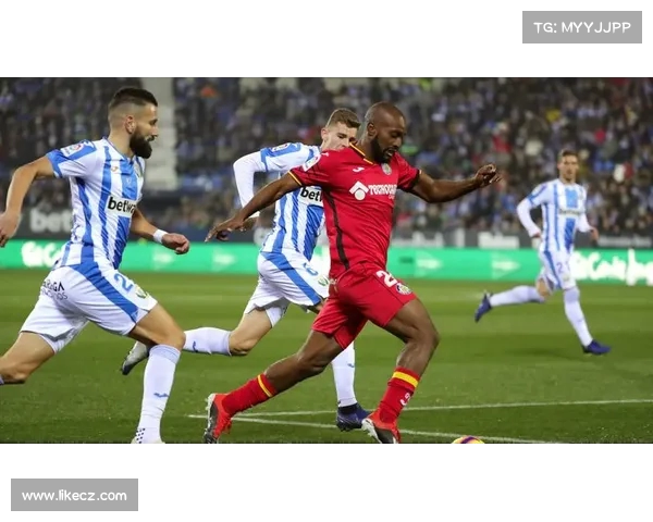 西甲精彩赛事直播全程呈现 足球迷必看比赛和实时比分更新