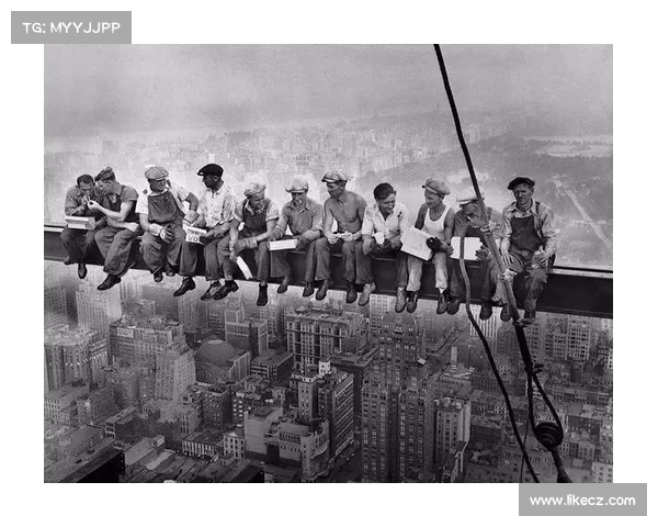 英超历史突破王：超越极限的进攻先锋与传奇表现解析