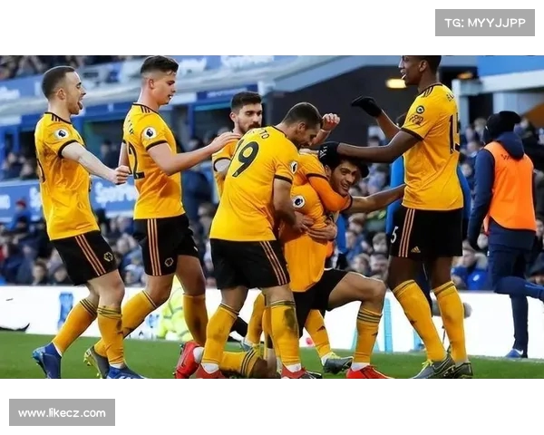 英超球队表现数据全面对比分析 进攻防守强弱一目了然